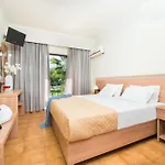 Ilios Hotel, Adults Only מלון לגאנאס