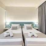 מלון Ilios Hotel, Adults Only