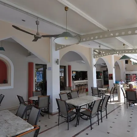 Szálloda Ilios Hotel, Adults Only 3*