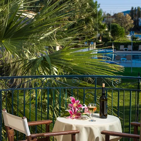 Ilios Hotel, Adults Only 3* Laganász